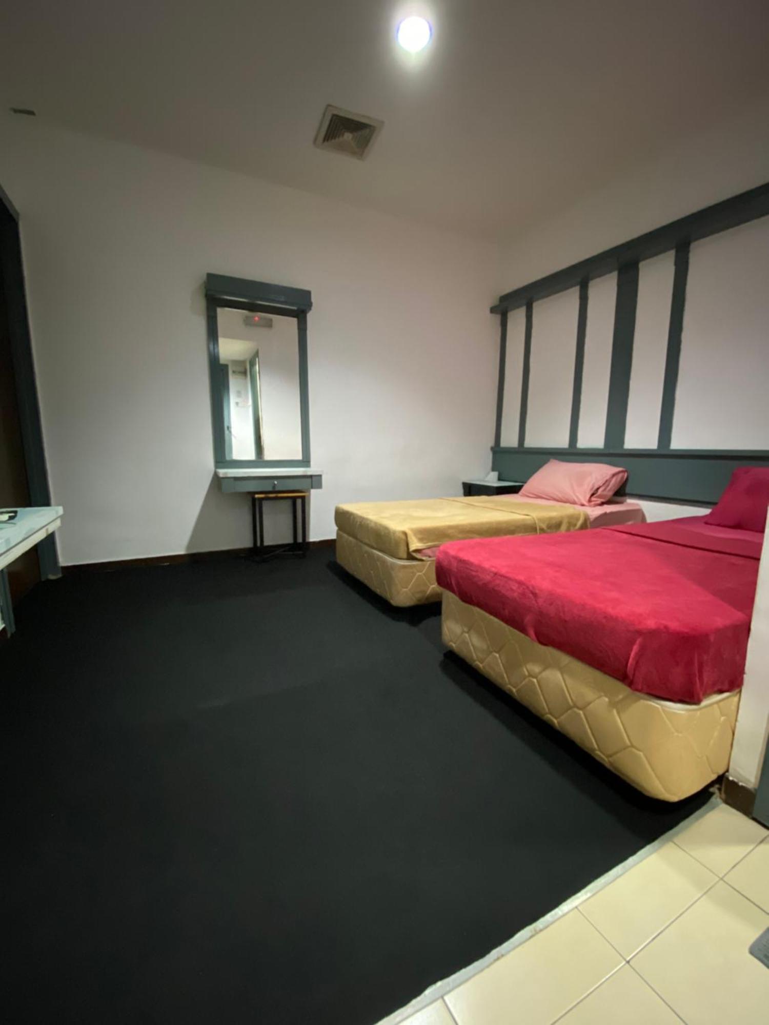 Kb Myplace Hotel 2*